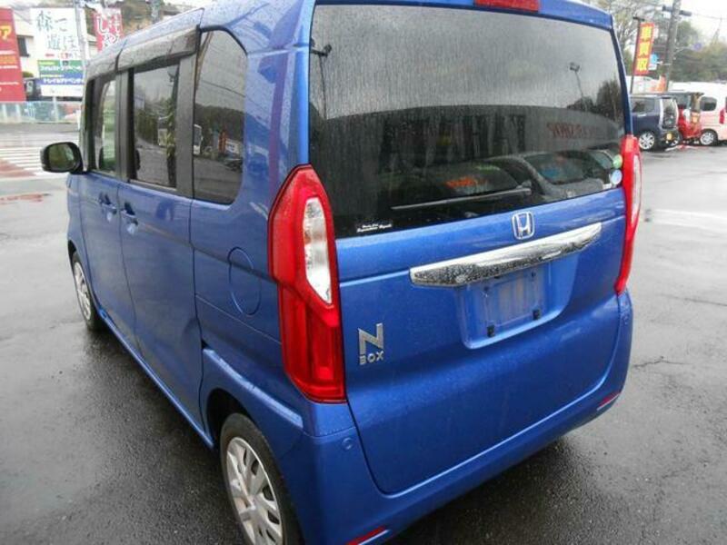 N BOX