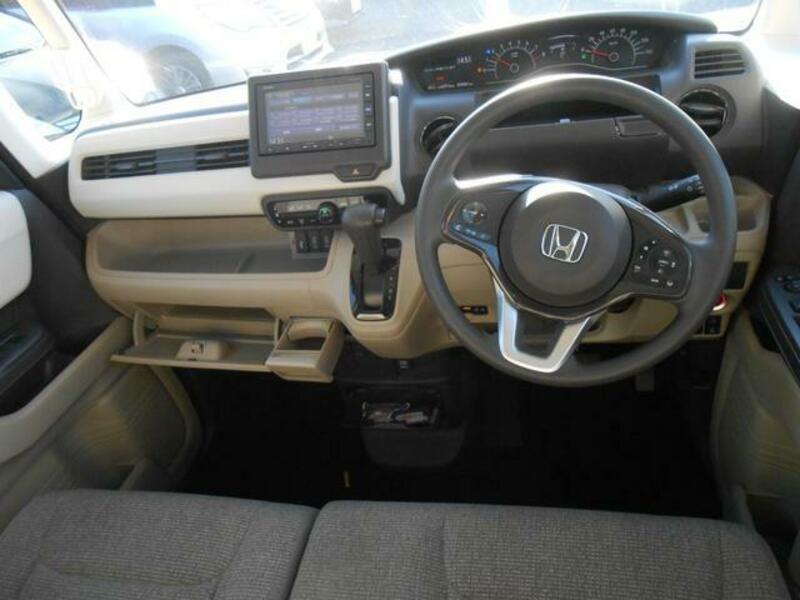 N BOX