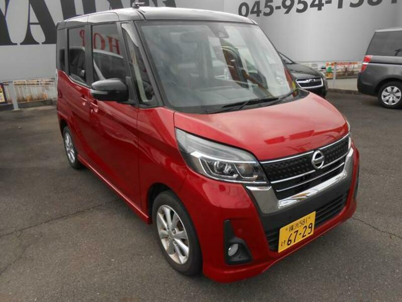 NISSAN DAYZ ROOX