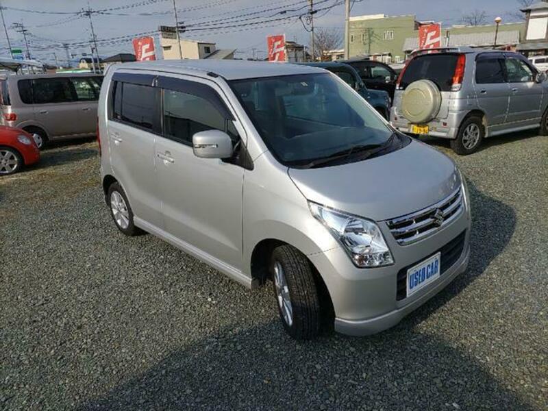 WAGON R