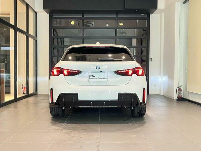 1 SERIES