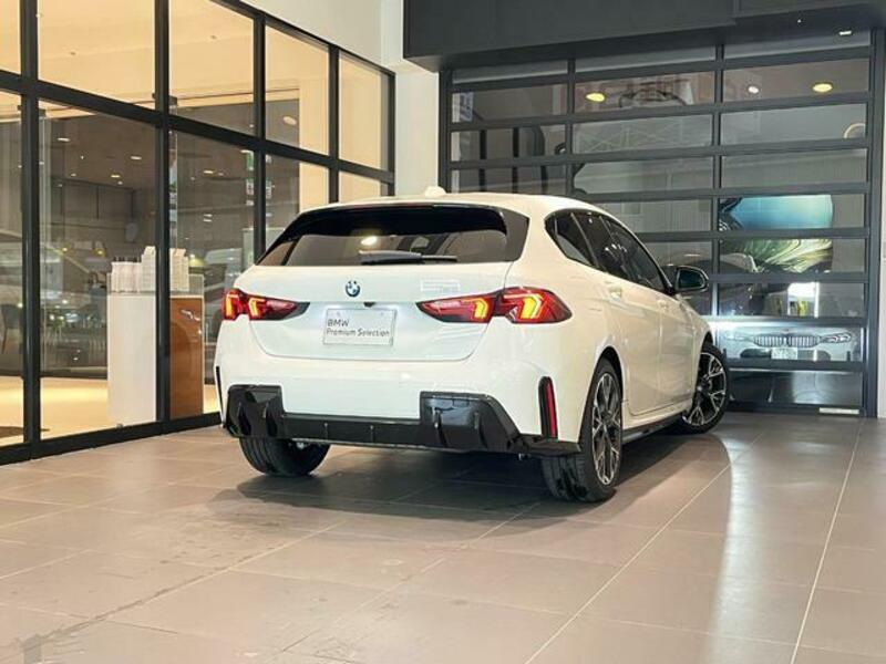1 SERIES