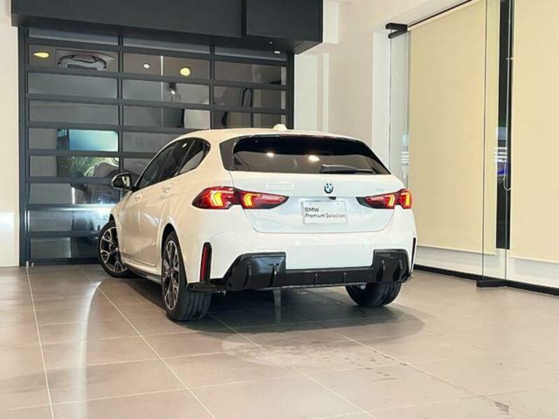 1 SERIES