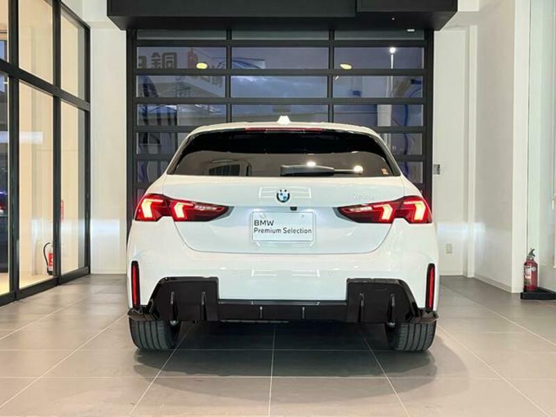 1 SERIES