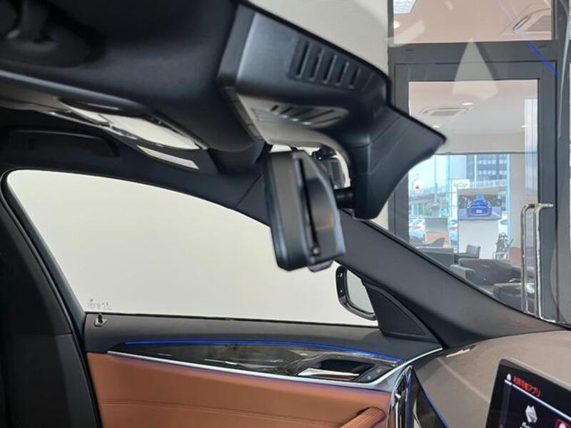 5 SERIES