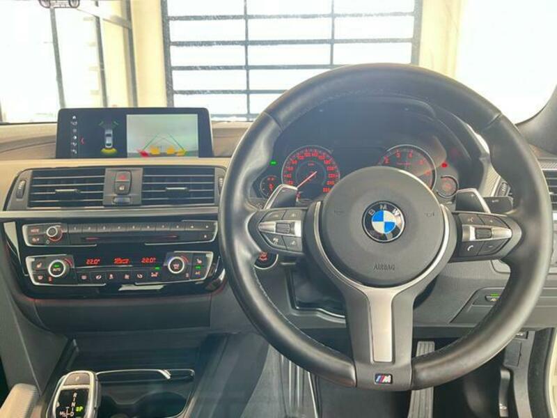 4 SERIES