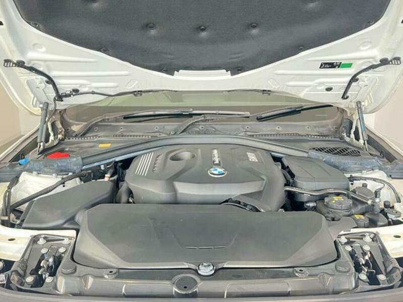 4 SERIES