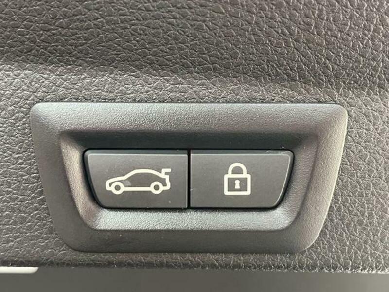 4 SERIES