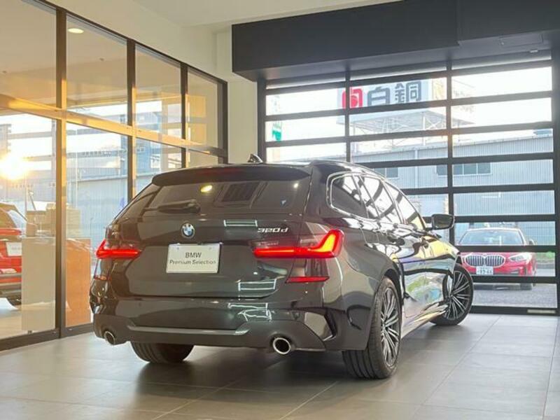 3 SERIES