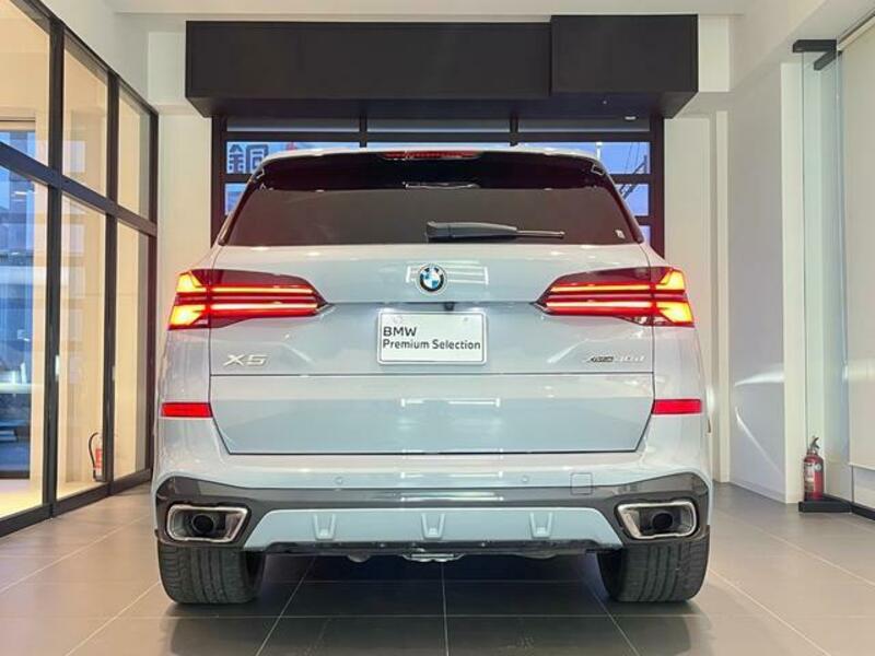 X5