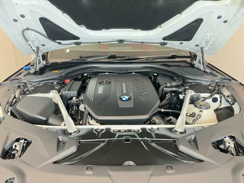 8 SERIES