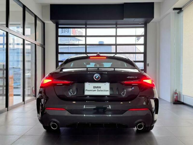 4 SERIES