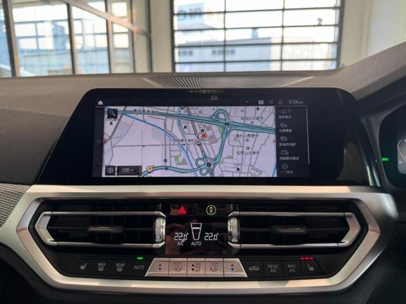 4 SERIES