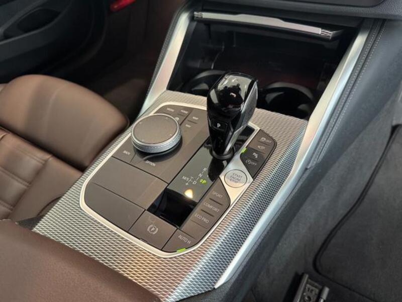 4 SERIES