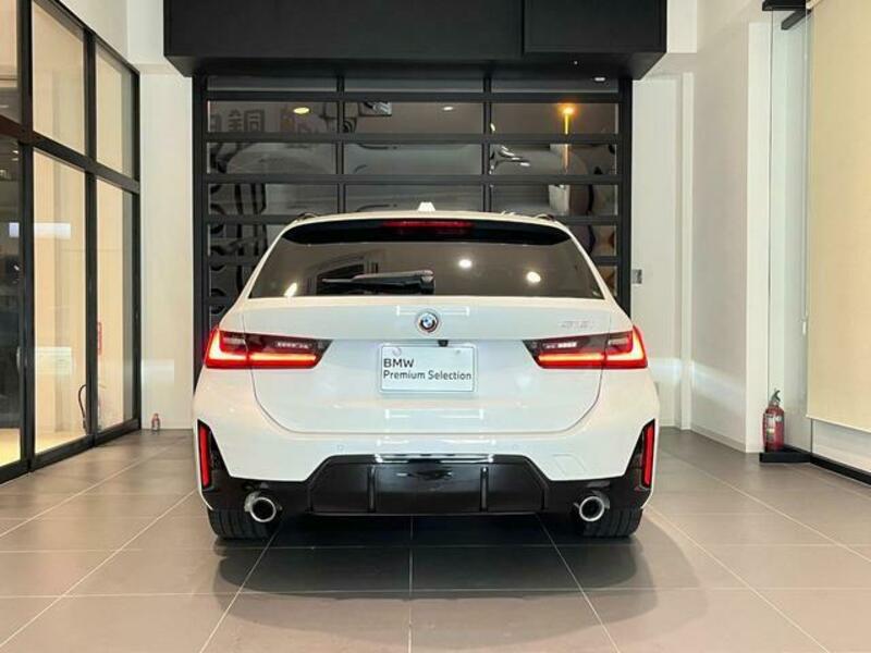 3 SERIES