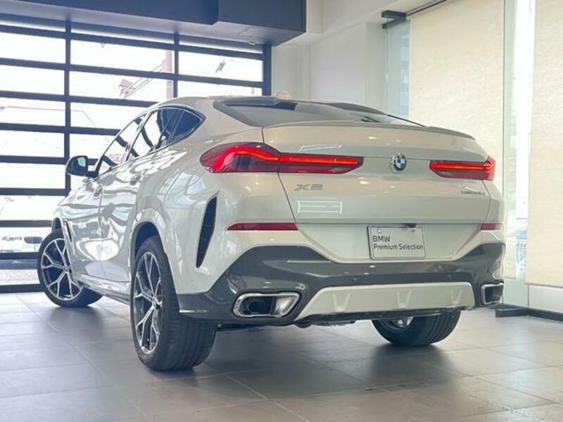 X6