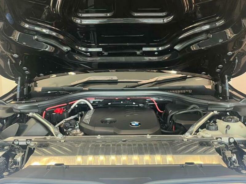 X3