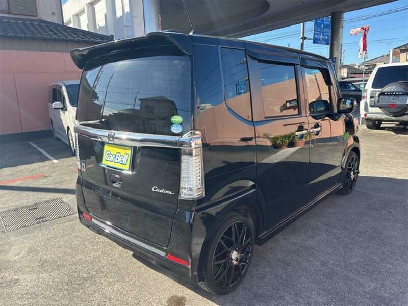 N BOX CUSTOM