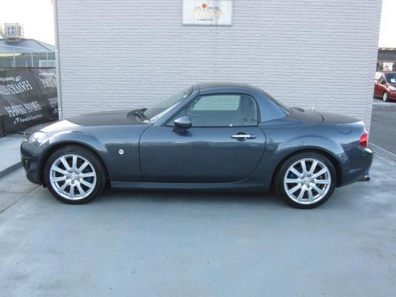 ROADSTER