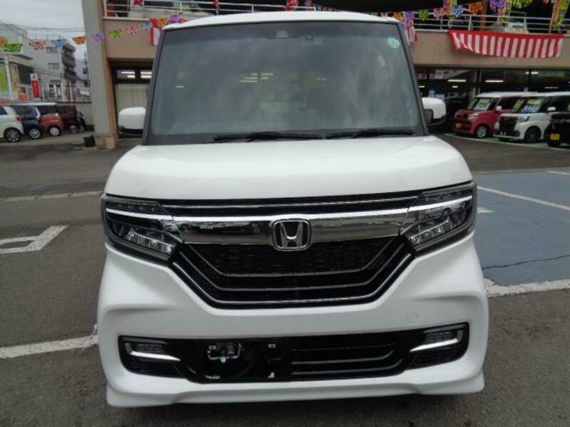 N BOX CUSTOM