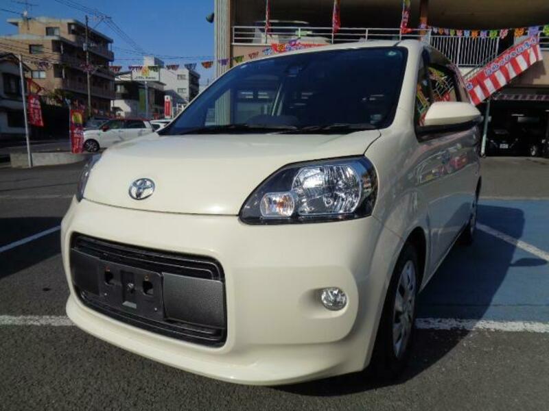 TOYOTA PORTE