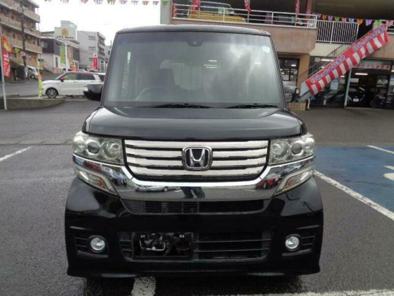 N BOX CUSTOM