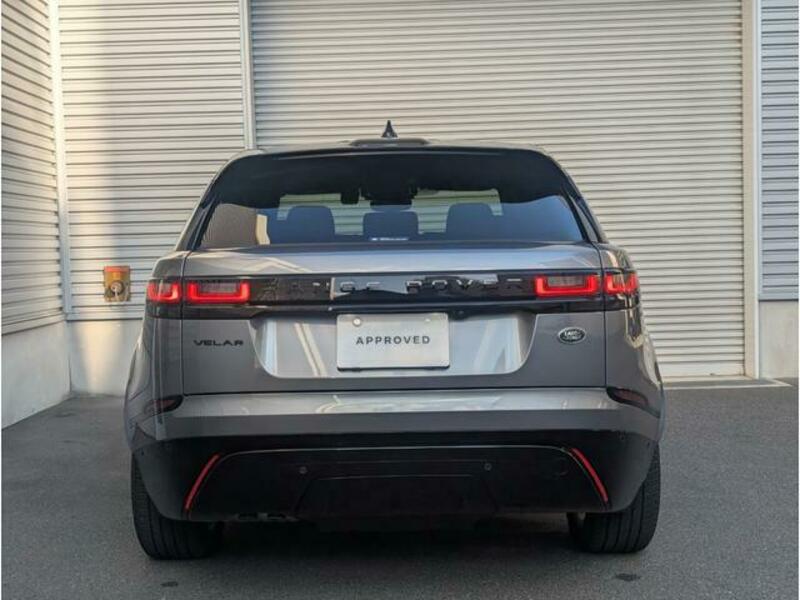 RANGE ROVER VELAR
