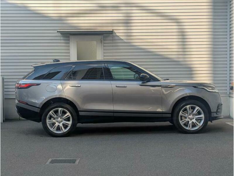 RANGE ROVER VELAR