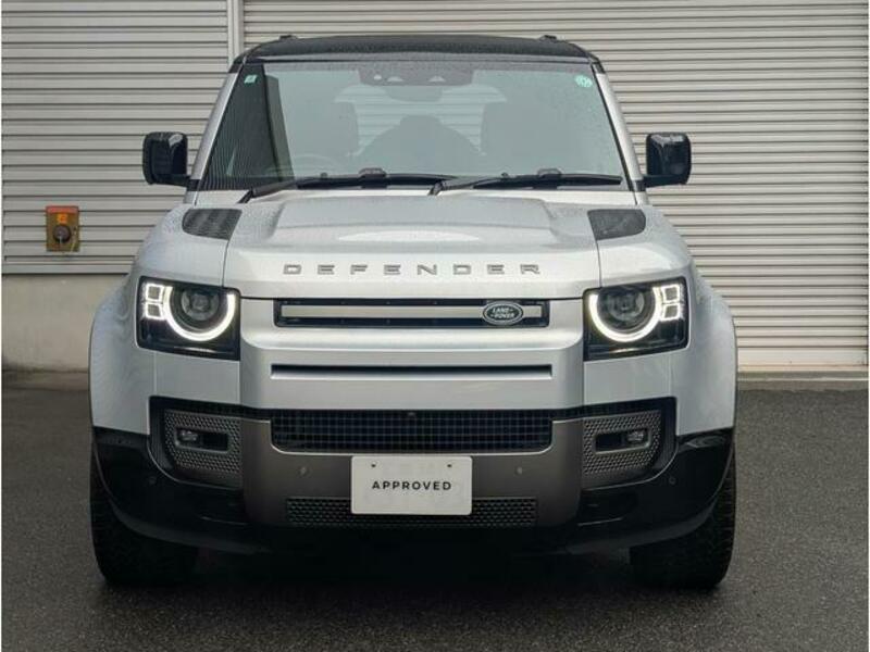 DEFENDER