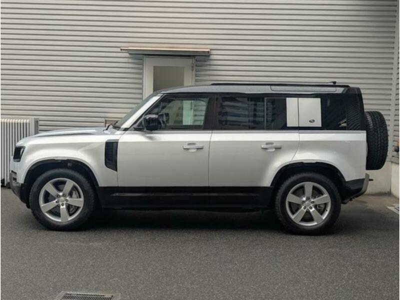 DEFENDER