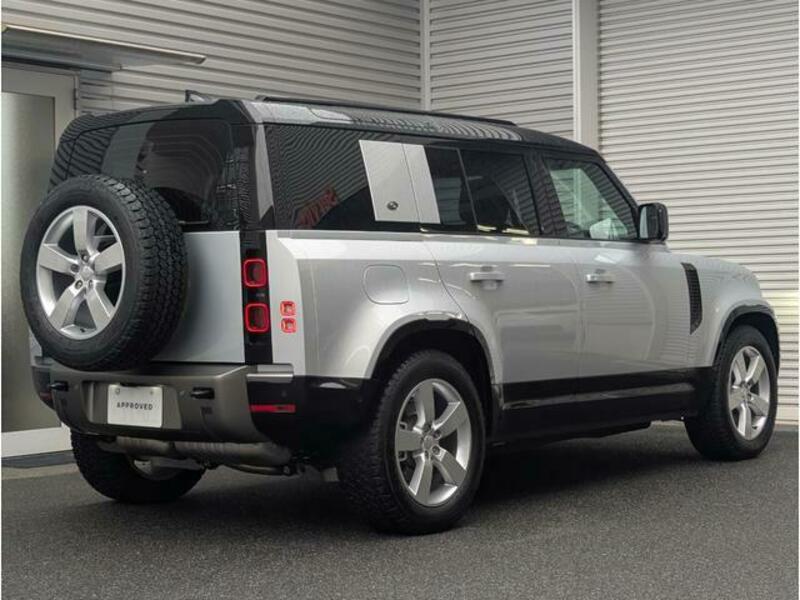 DEFENDER