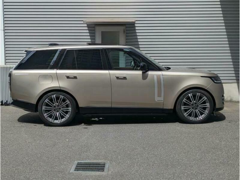 RANGE ROVER