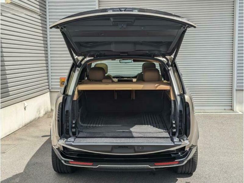 RANGE ROVER