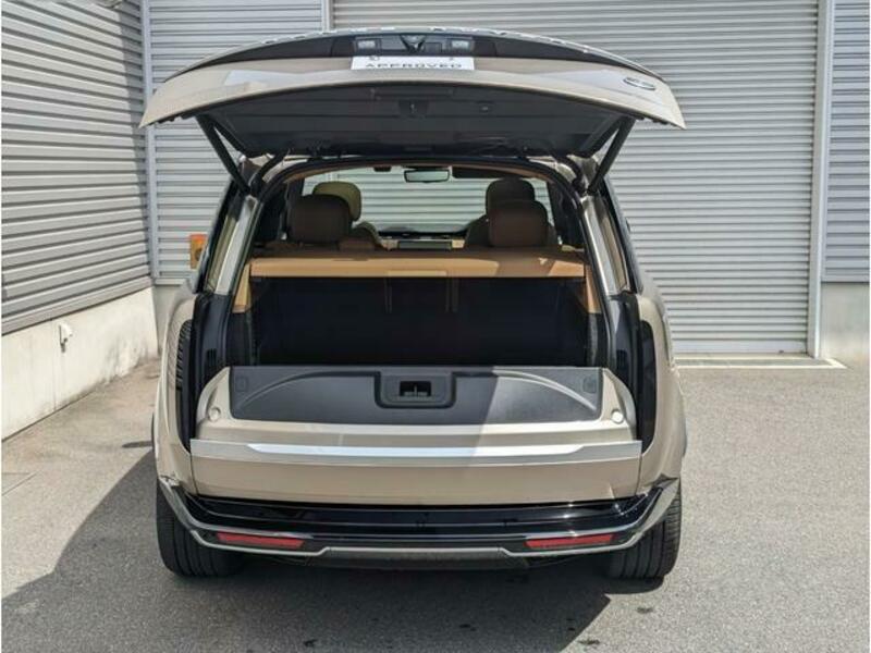 RANGE ROVER