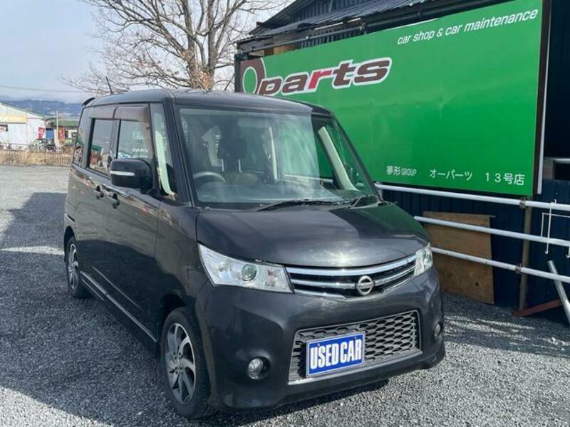NISSAN ROOX