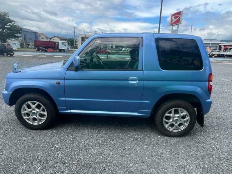 PAJERO MINI