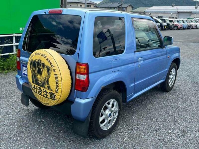 PAJERO MINI
