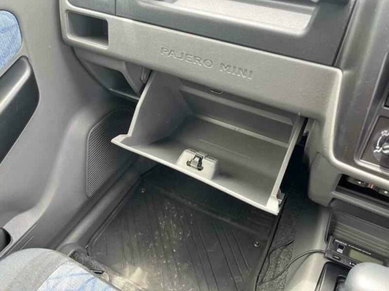 PAJERO MINI