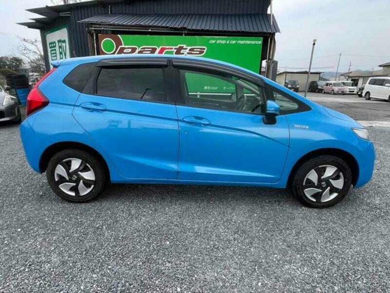 FIT HYBRID