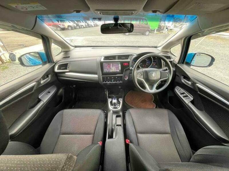 FIT HYBRID