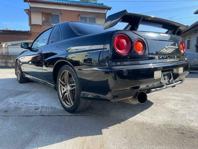 SKYLINE