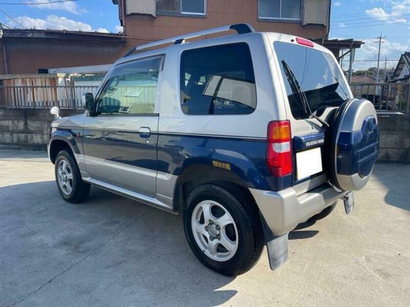 PAJERO MINI