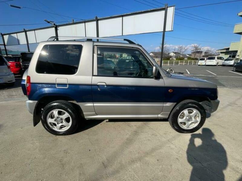 PAJERO MINI