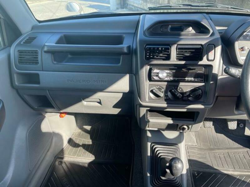 PAJERO MINI