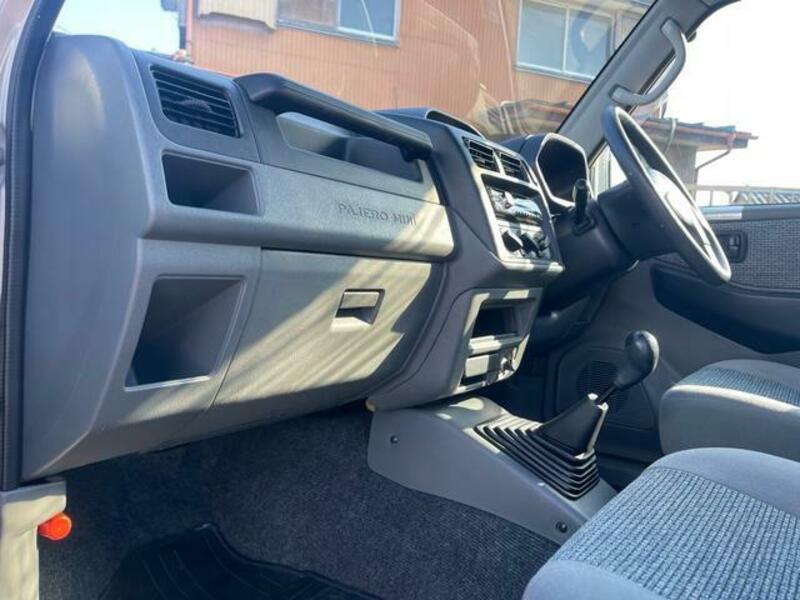 PAJERO MINI