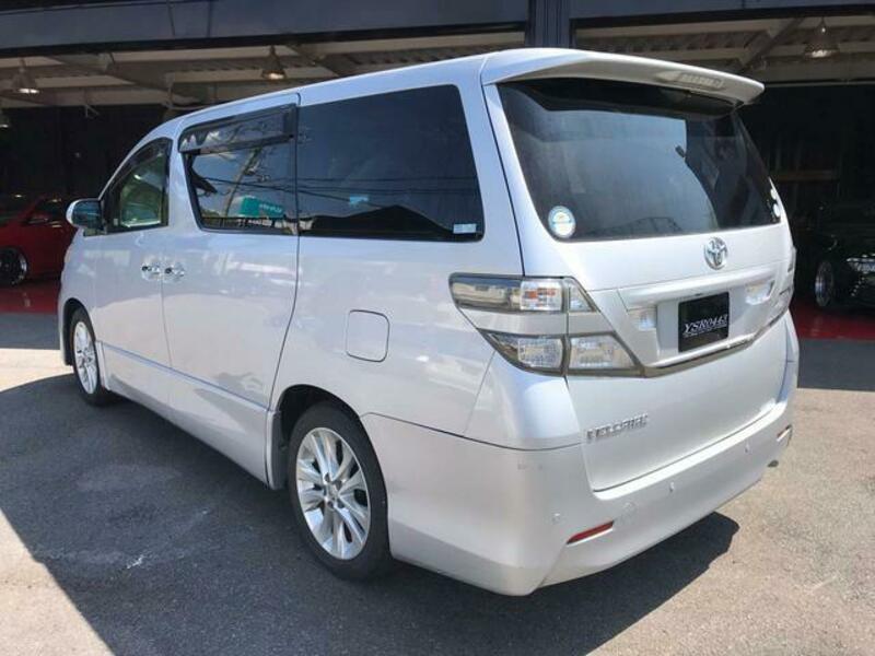 VELLFIRE