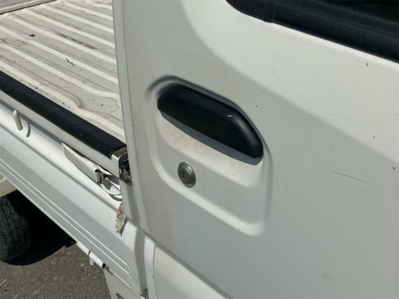 CLIPPER TRUCK