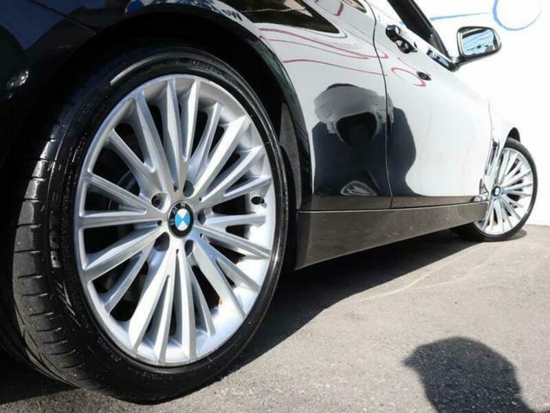 4 SERIES