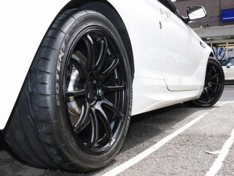 6 SERIES