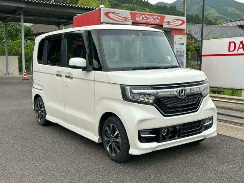 N BOX CUSTOM